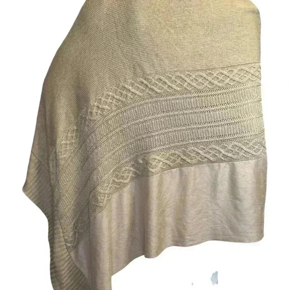 Chicos sueded trim knit poncho tan brown asymmetrical size xl. - Picture 10 of 11
